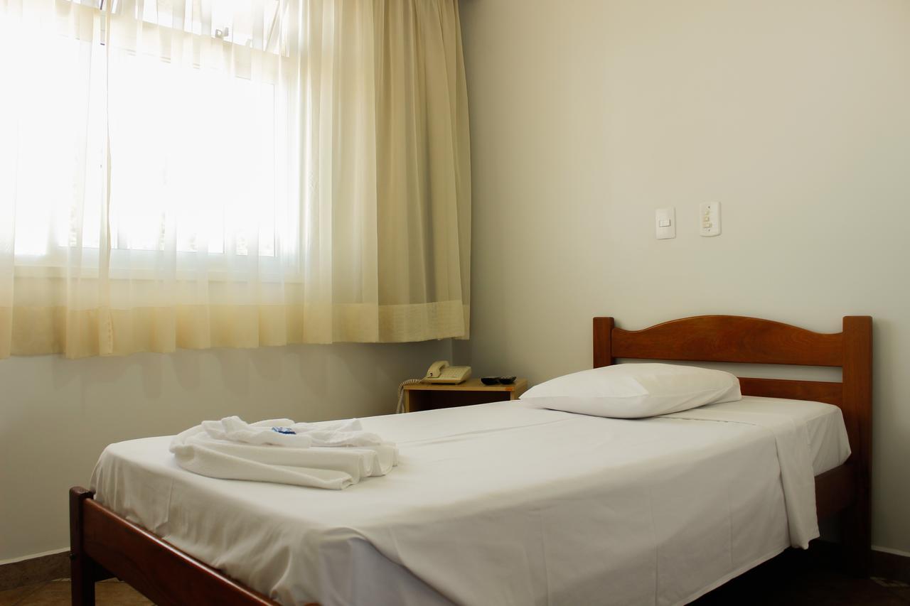 קוריטיבה Cracco Park Hotel חדר תמונה